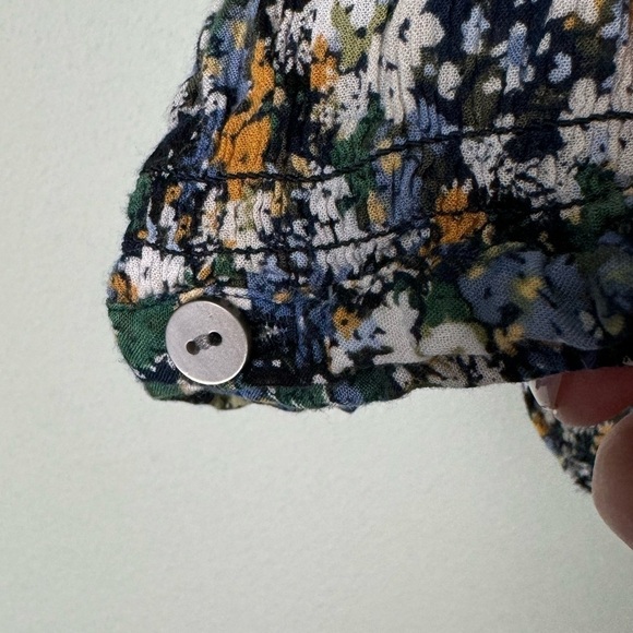 J. Jill Smocked Relaxed Rayon Blouse In Navy Blue Wildflowers Print Size 2X - Picture 10 of 14